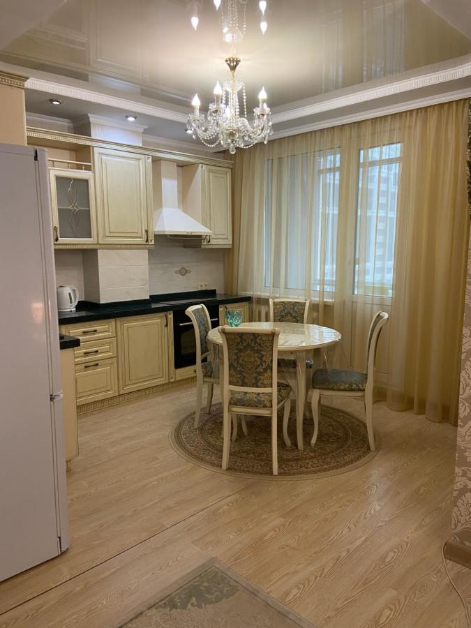 Luxury Apartment Near The Shopping Center Qazaqstan 阿斯坦纳 外观 照片